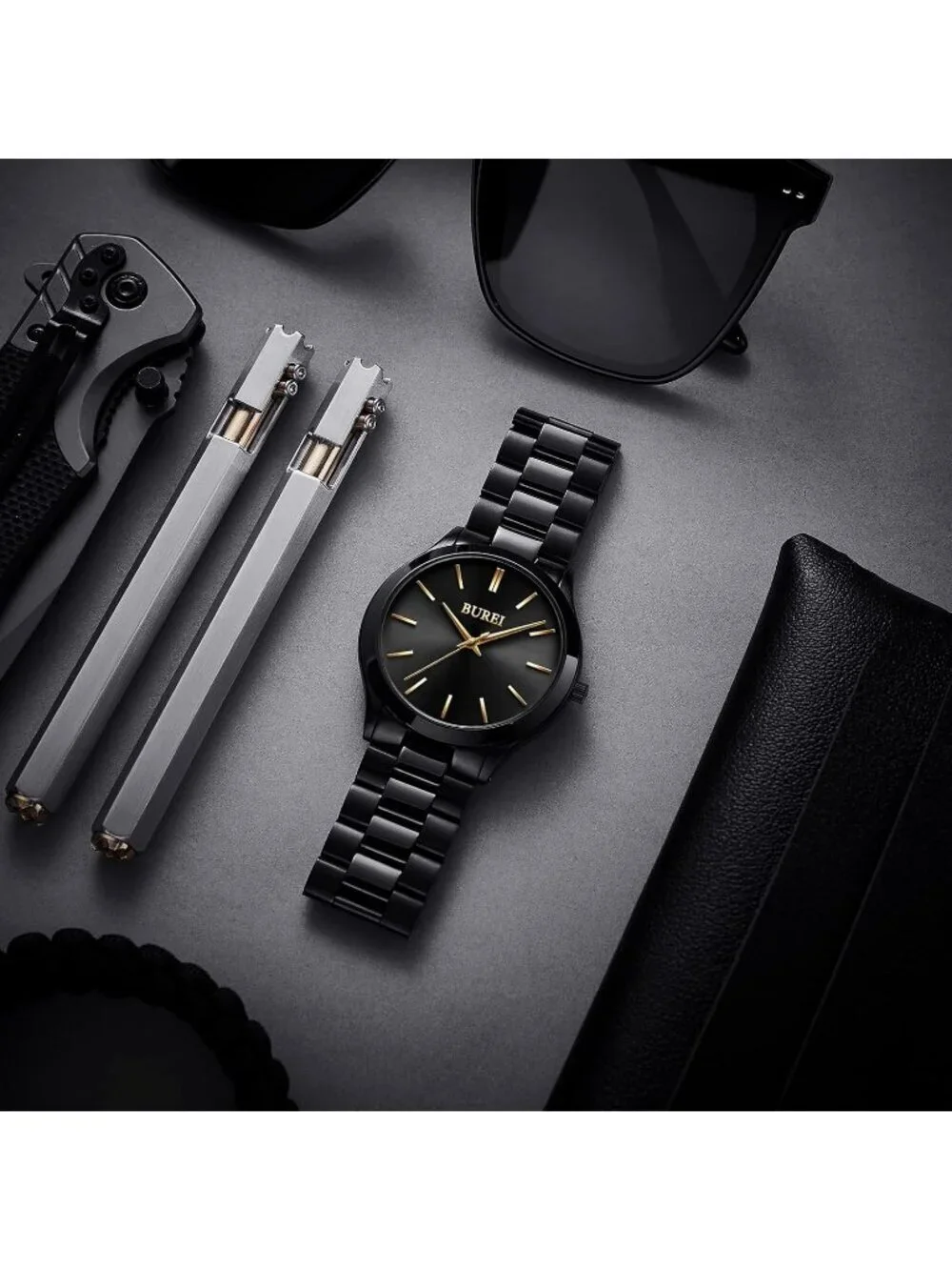 Men's Black And Gold Analog Quartz Stainless Steel Waterproof Round Luxury Watch